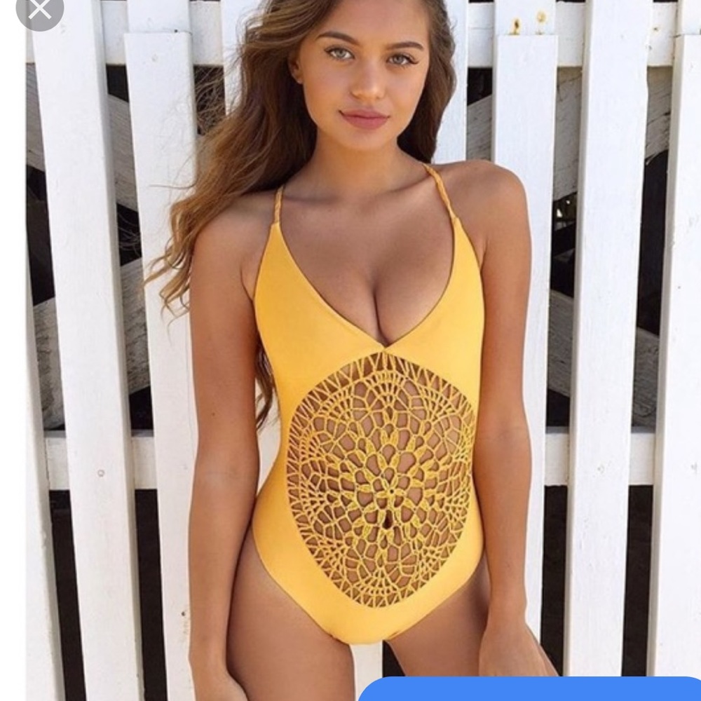 Frankie’s bikini poppy one piece!